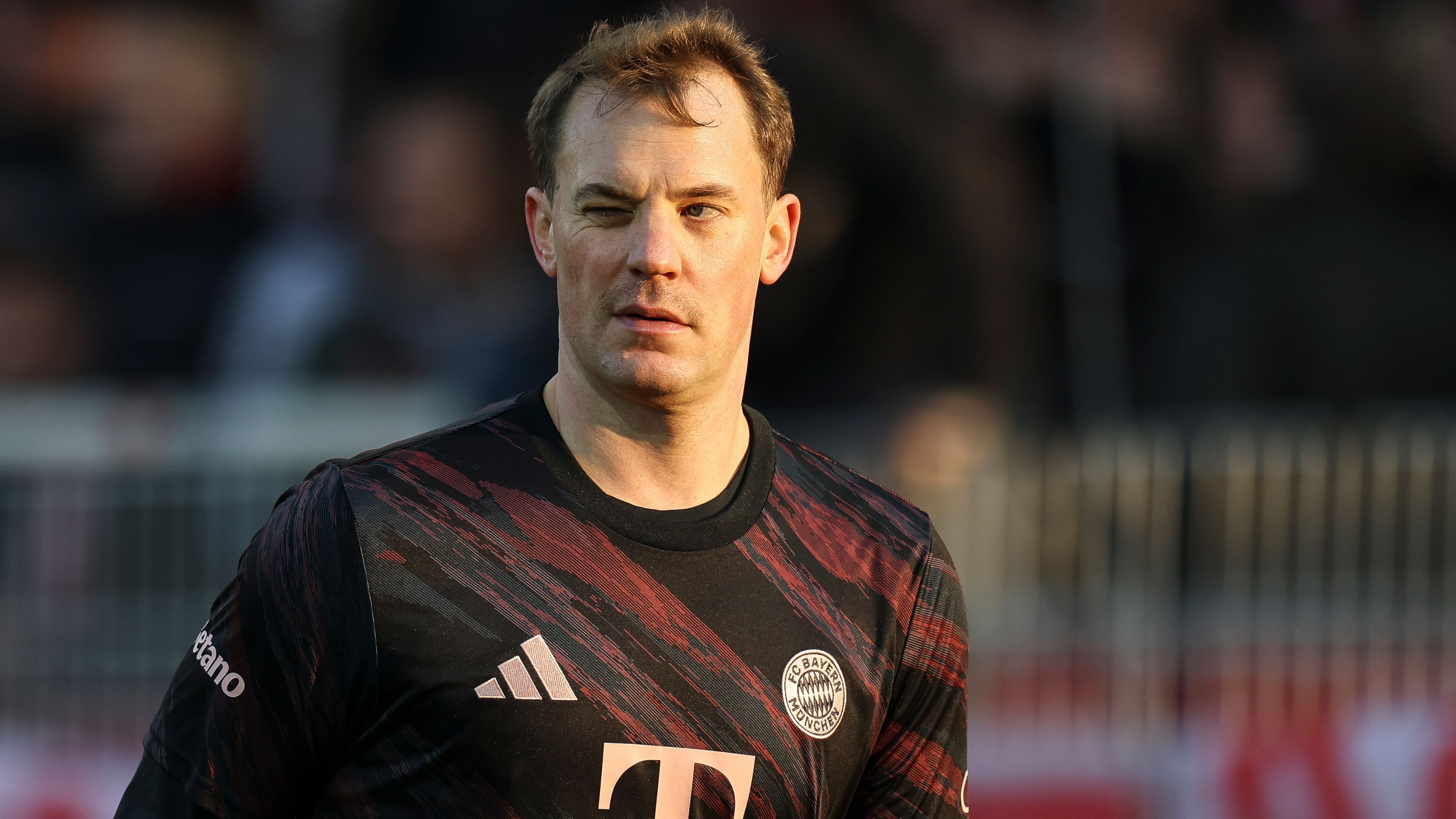 Vincent Kompany Criticized for Not Dropping Manuel Neuer After Goalkeeper’s Error Leads to Bayern Munich’s First Defeat of the Season
