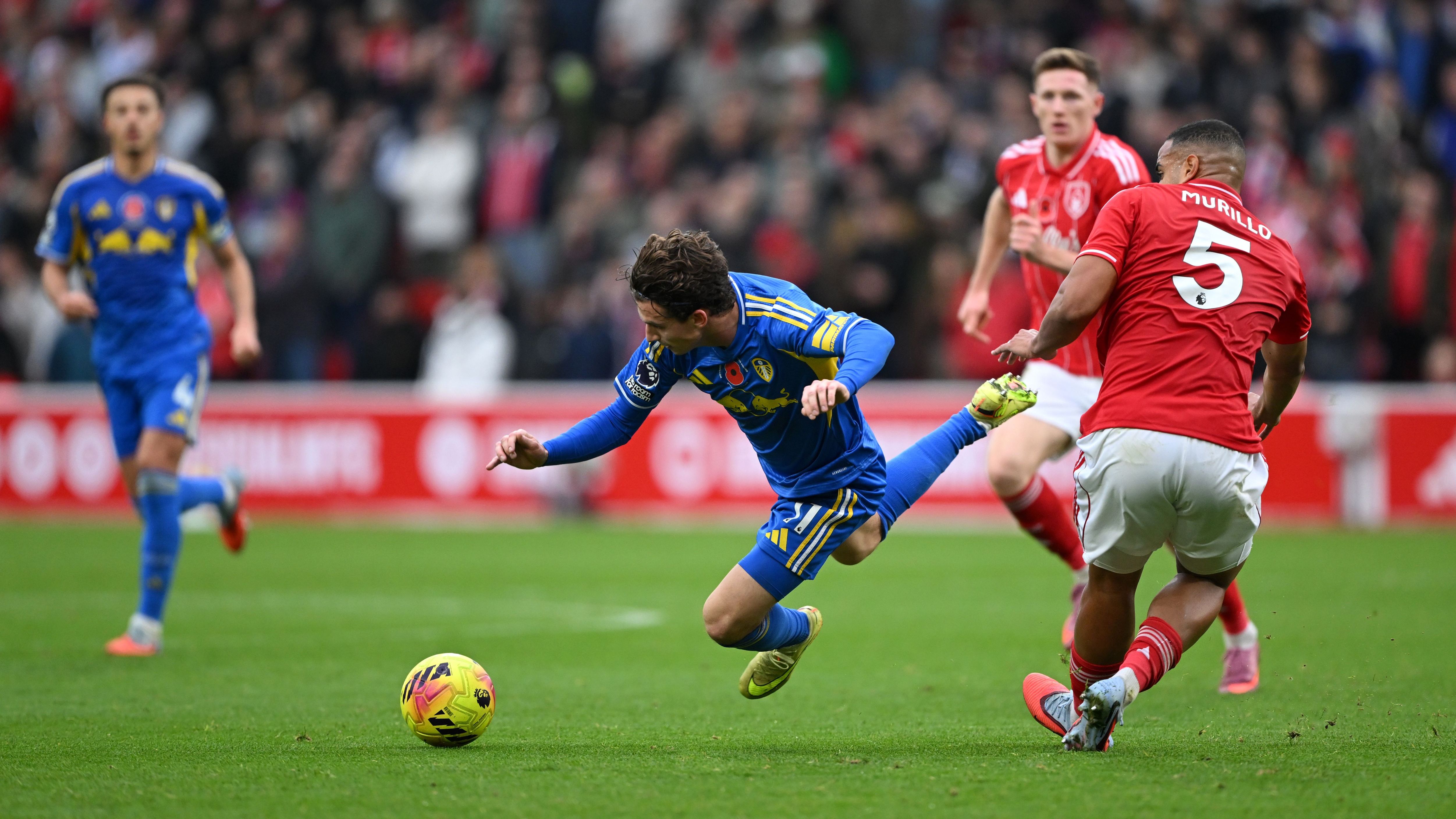 USMNT’s Brenden Aaronson Records Assist in Leeds United’s 3-1 Loss to Nottingham Forest