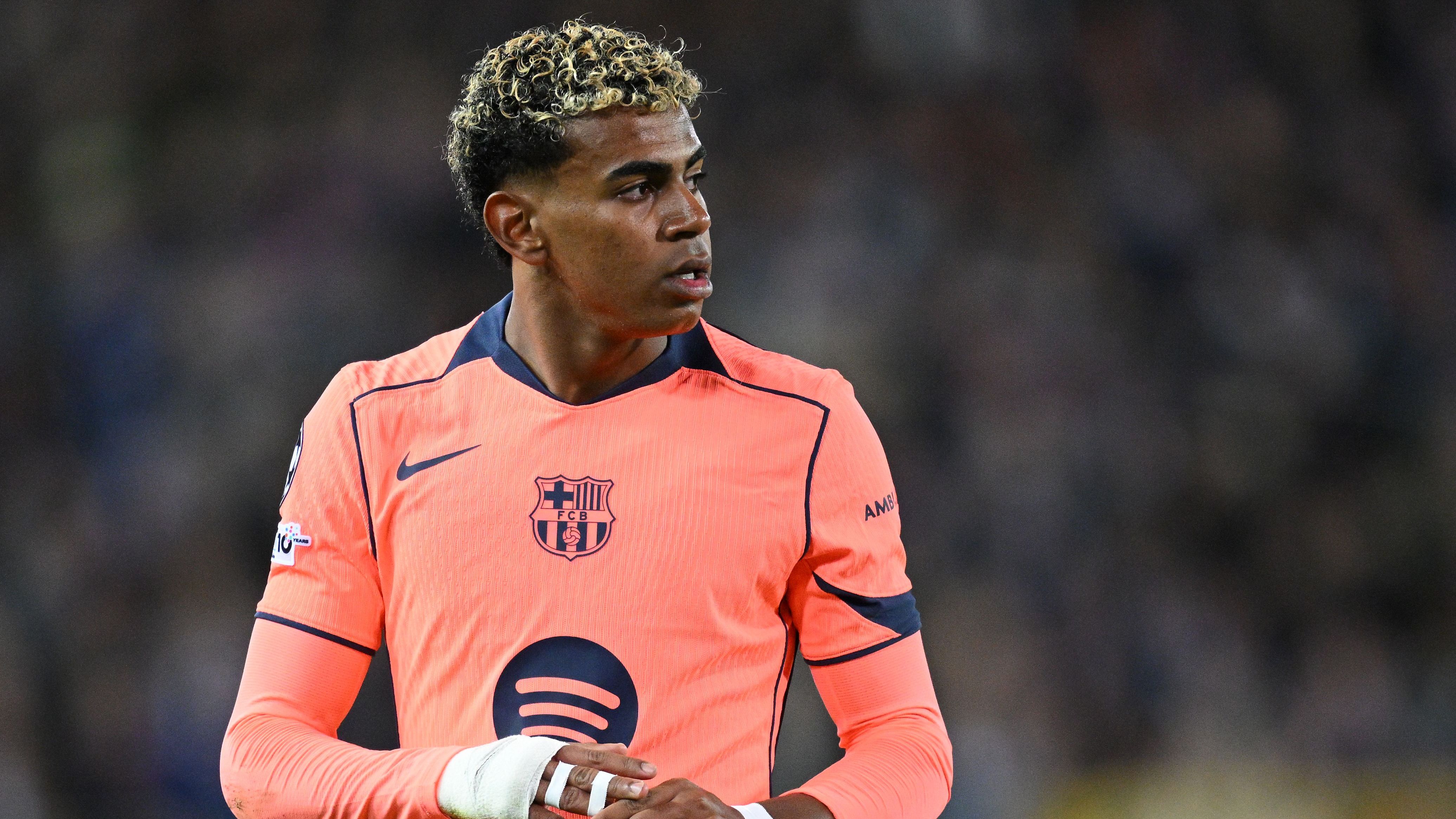 Barcelona Midfielder Marc Bernal Weighs January Transfer Amid Post-Injury Playing Time Concerns