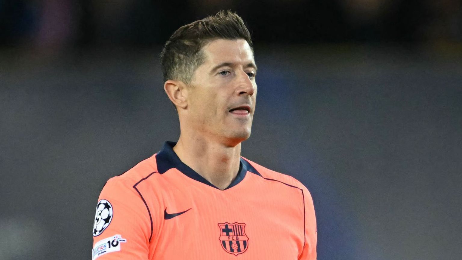 AC Milan in Talks with Robert Lewandowski’s Agent for Potential Transfer, Eyeing Replacement for Underperforming Santiago Giménez Amid Links to Luka Modrić