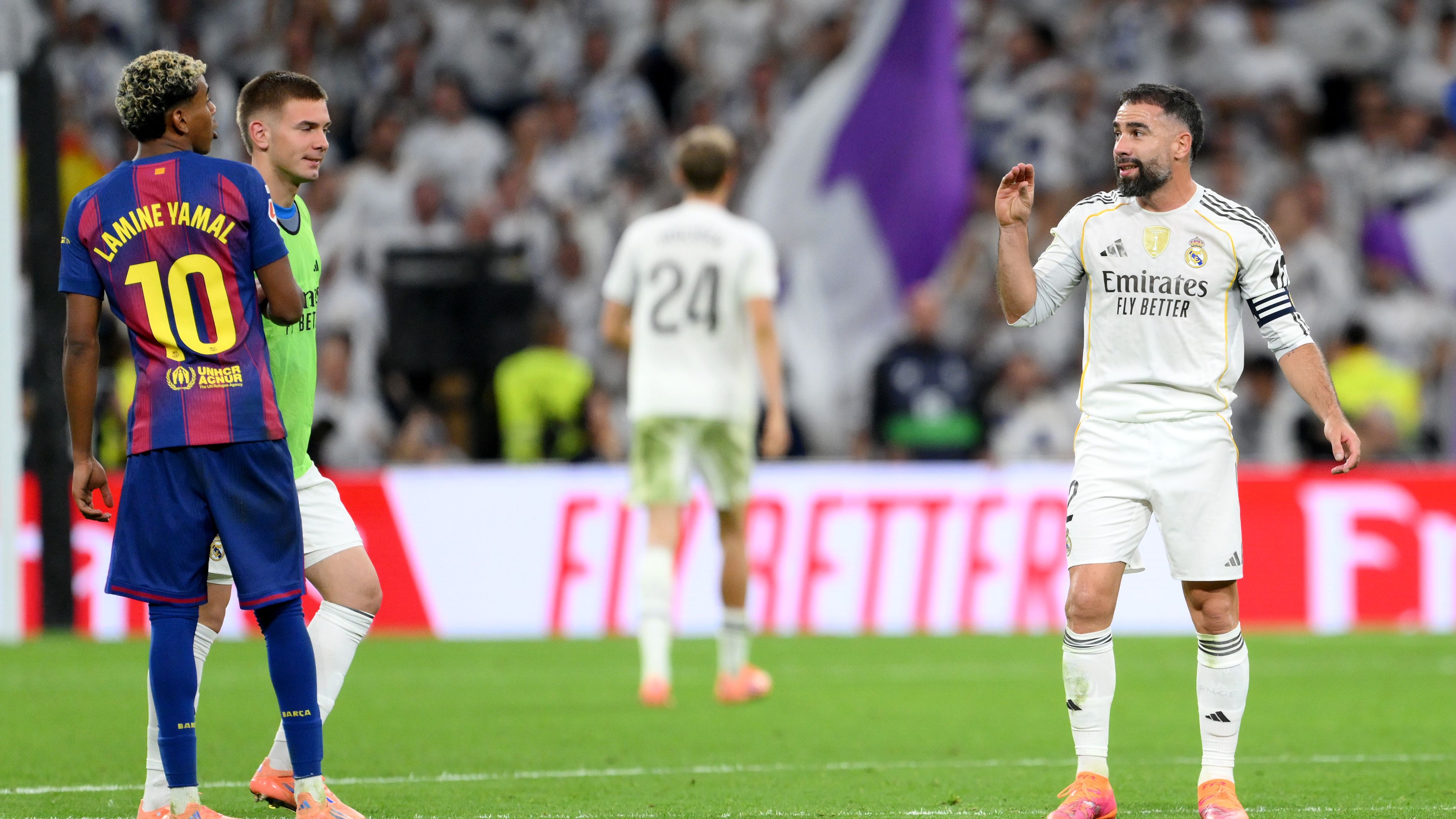 Spain Coach Addresses Lamine Yamal and Dani Carvajal’s Discussions Amid El Clásico Tensions, Denying Any Unusual Behavior