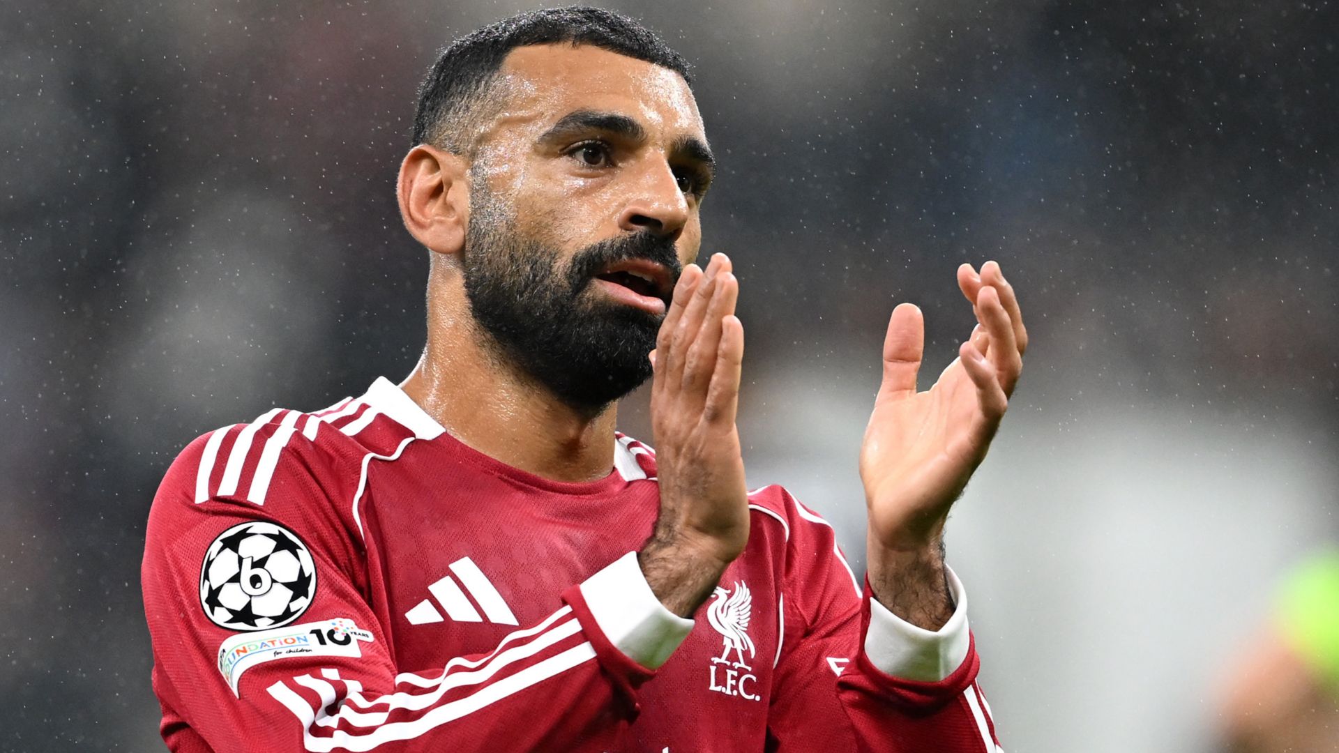 Assessing the Potential Transfer of Mohamed Salah from Liverpool: Insights from a Former Reds Player on Feasibility Despite New Contract