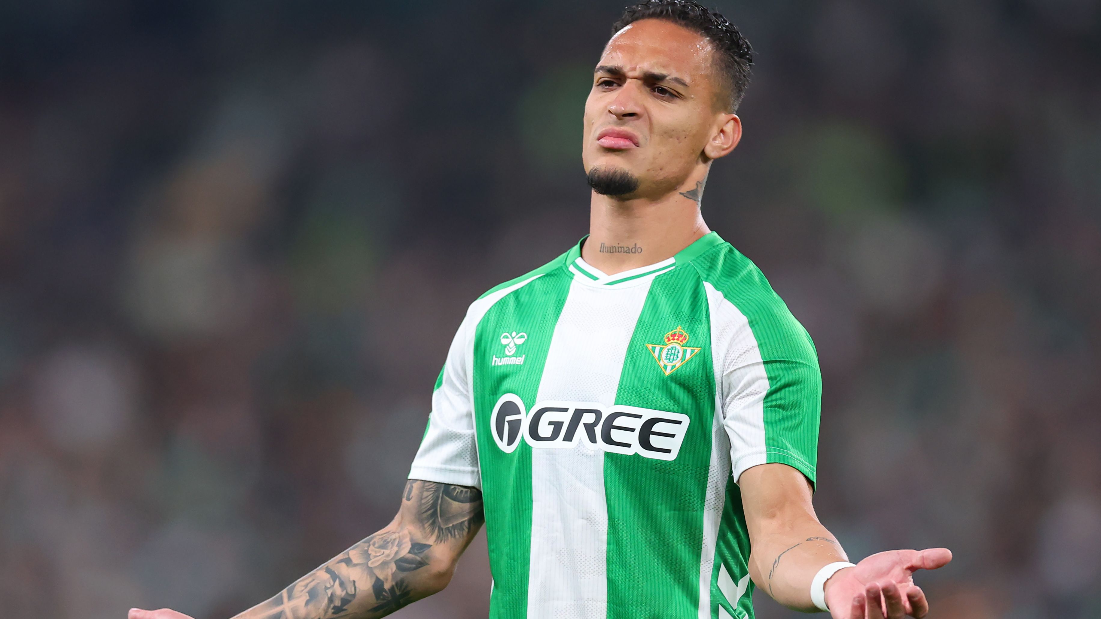 Antony of Manchester United Reveals Sleepless Nights Following Red Card Incident Against Real Betis