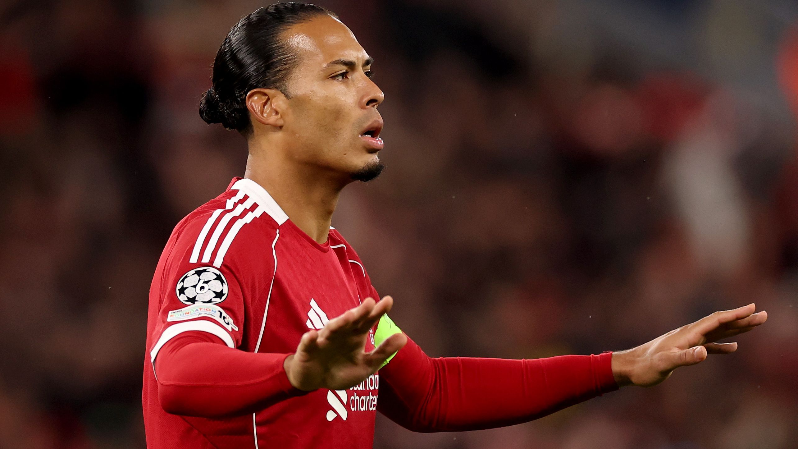 Wayne Rooney Retracts ‘Downed Tools’ Criticism of Virgil van Dijk, Urges Liverpool Captain to Ignore Distractions and Focus on Performance Amid Team’s Struggles