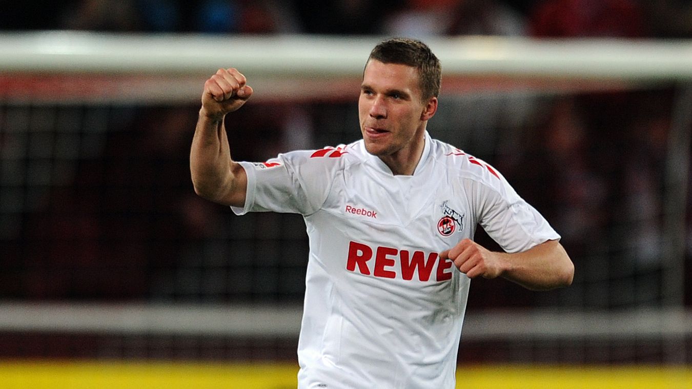 Lukas Podolski at 40: Former Bayern Munich and Arsenal Star Signals Intent to Continue Career as Contract Expires