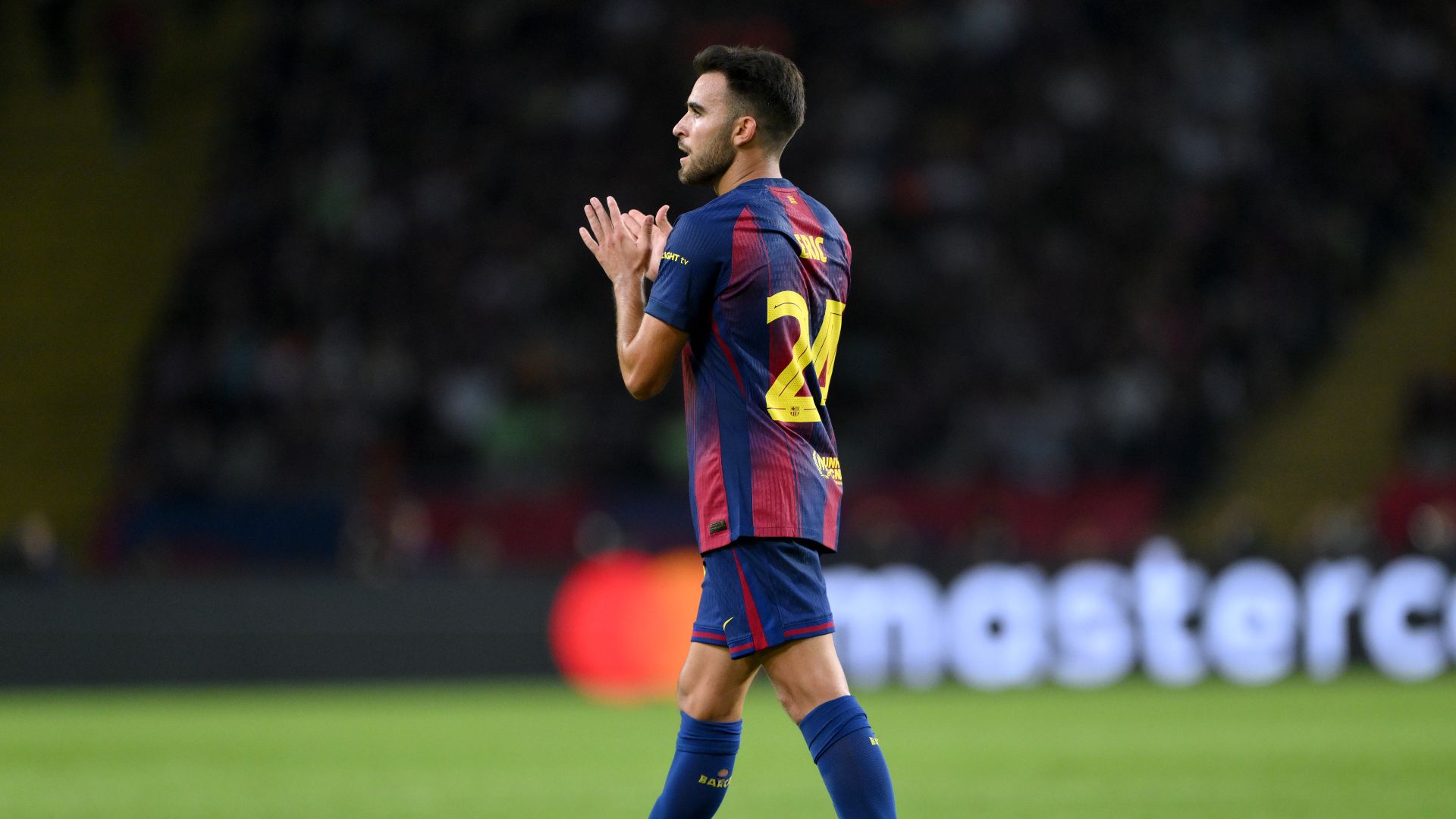 Paris Saint-Germain Closely Monitors Barcelona Defender as Luis Enrique Eyes Reunion with Former Star in January