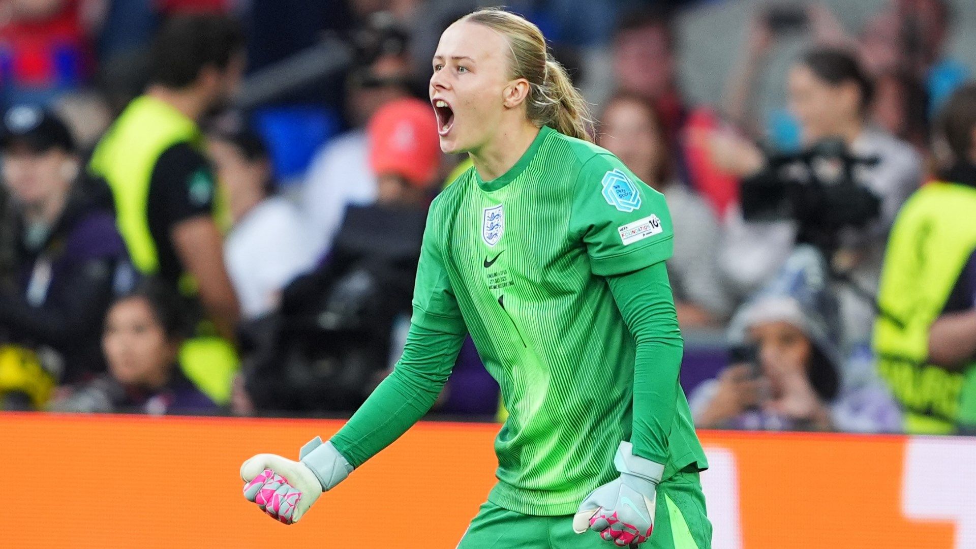 The Vital Role of England Goalkeeper Hannah Hampton in Chelsea’s Success This Season