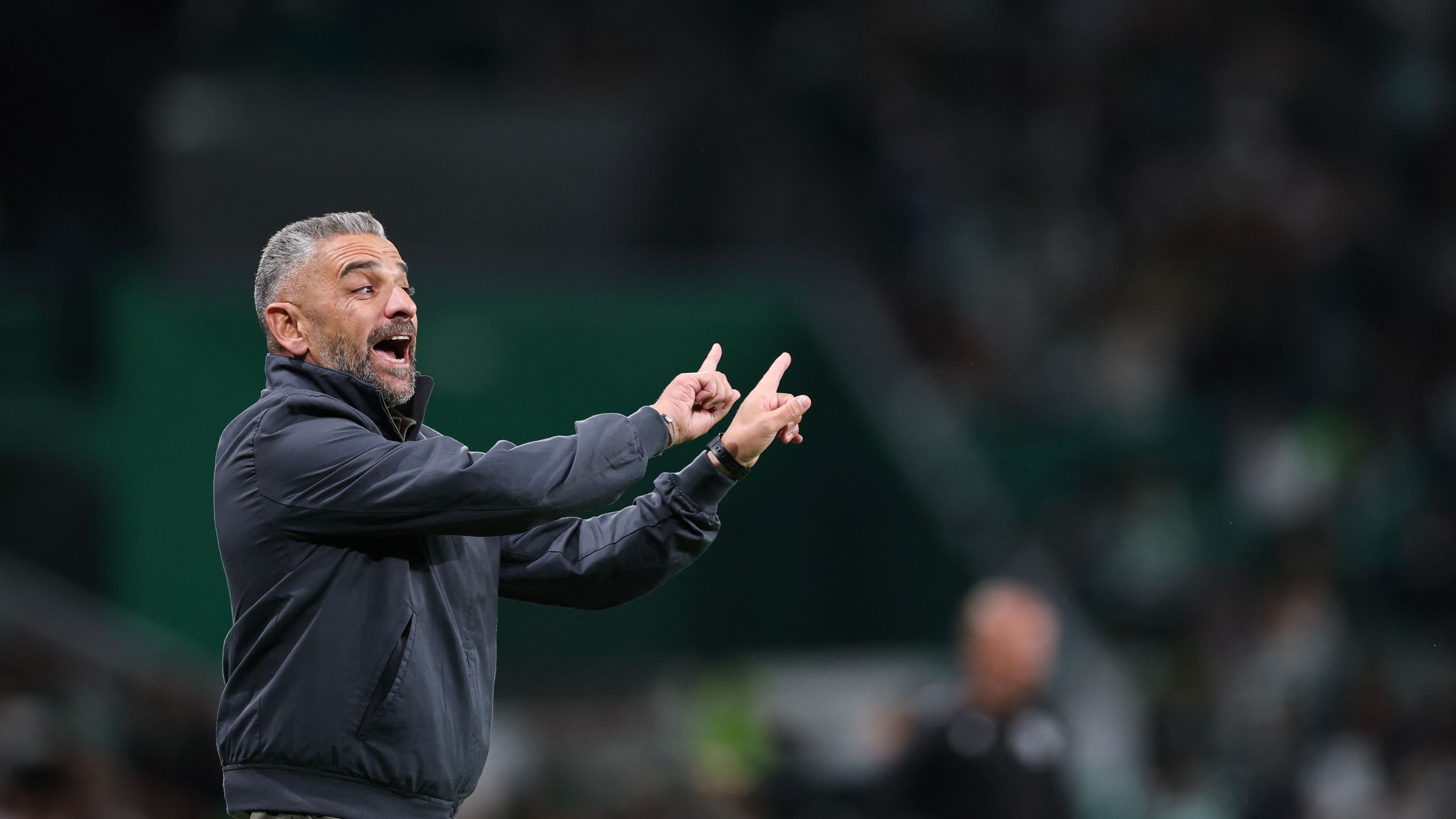 Liga Portugal Manager Declines Wolverhampton Opportunity After Vitor Pereira’s Sacking