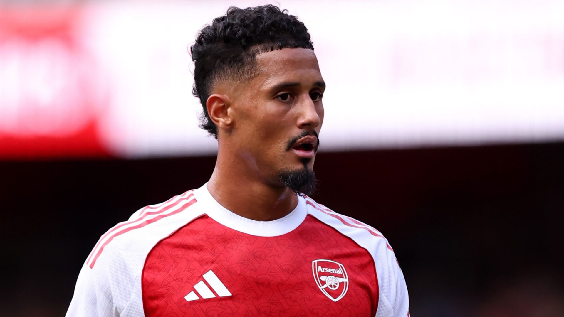 Is Arsenal Concerned? William Saliba Acknowledges Real Madrid’s Tempting Interest but Reaffirms Commitment to the Gunners for Now