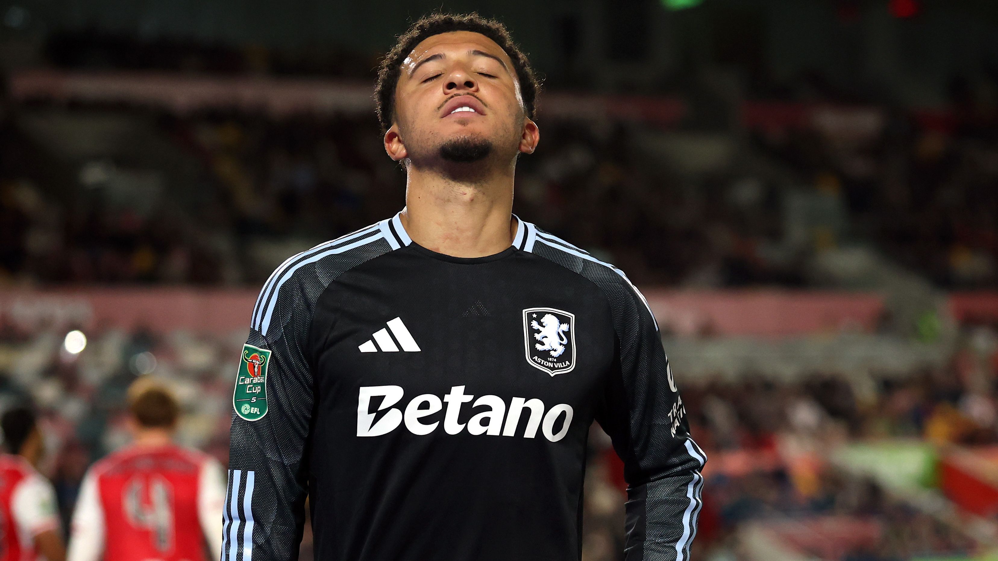 Manchester United’s Jadon Sancho in Transfer Discussions with Three Turkish Clubs Amid Loan Challenges at Aston Villa