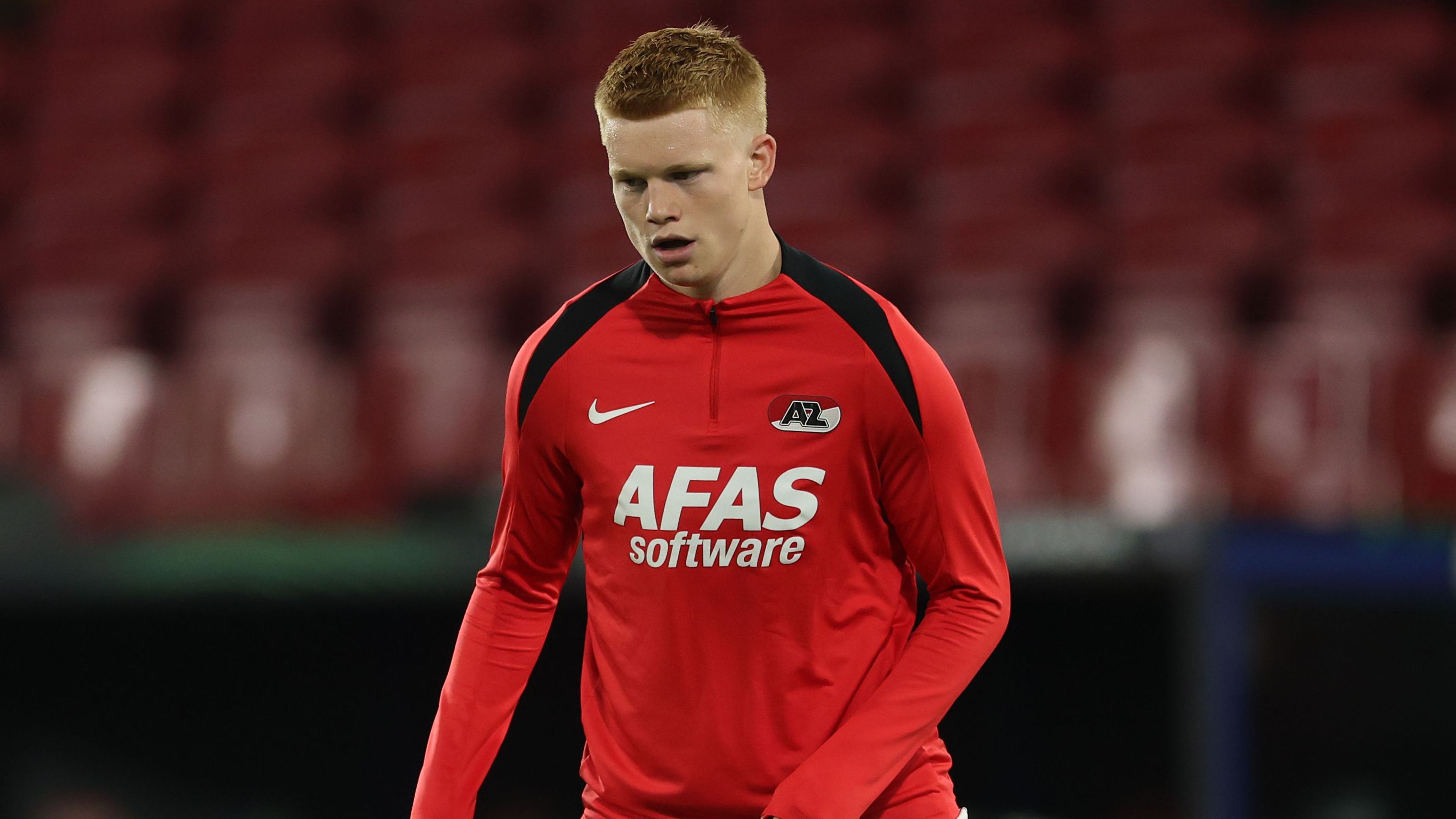 Manchester United Targets Dutch Prodigy to Address Midfield Challenges Amid Premier League Competition