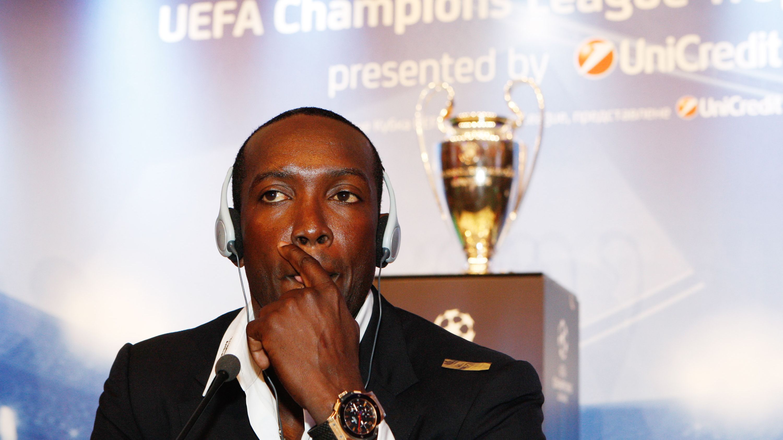 Manchester United Legend Predicts Arsenal Will Once Again Fall Short in the Premier League Title Race