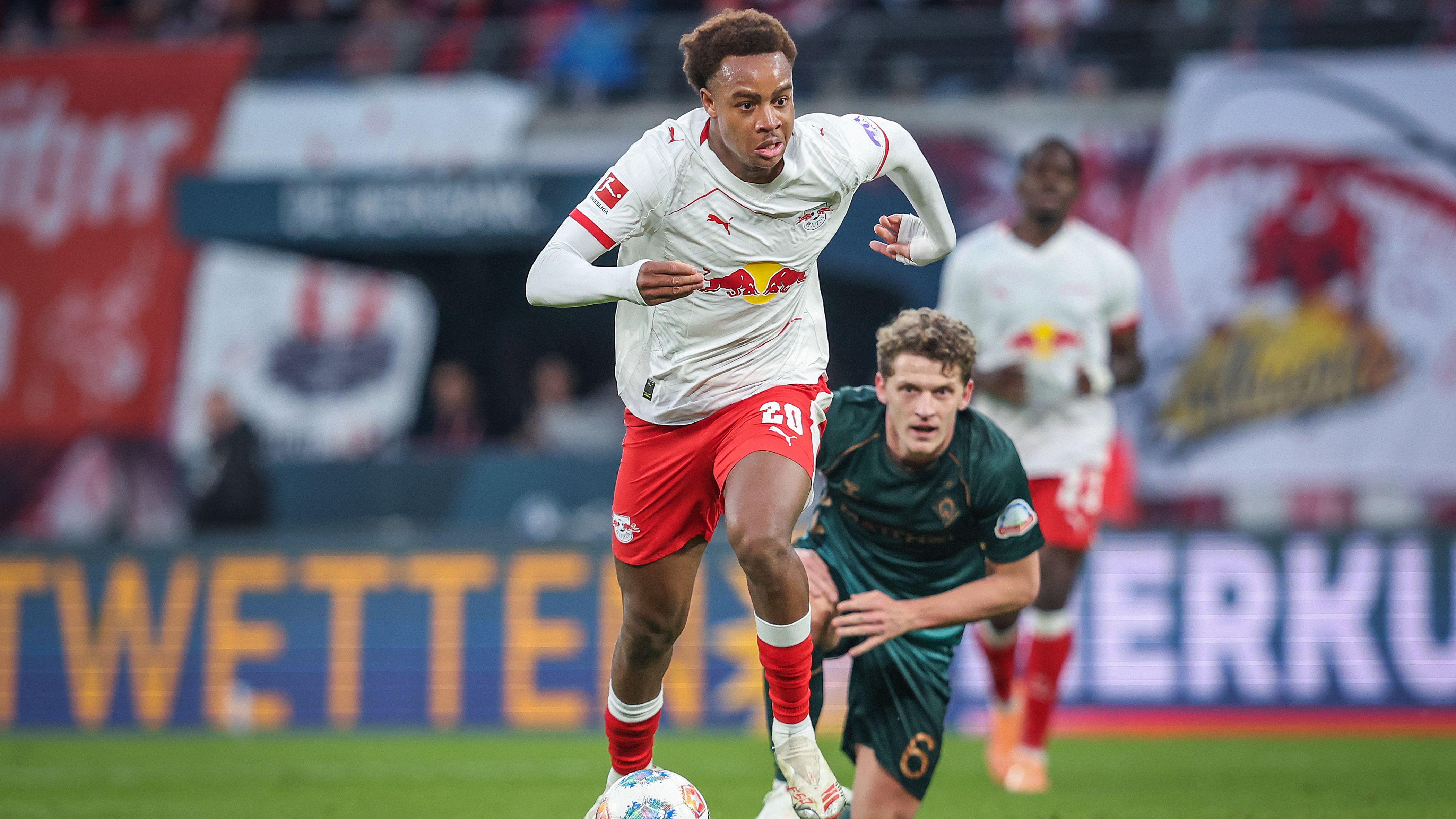 Arsenal and Liverpool Deploy Scouts to Monitor RB Leipzig Prospect Amid Pursuit by Manchester United and Chelsea