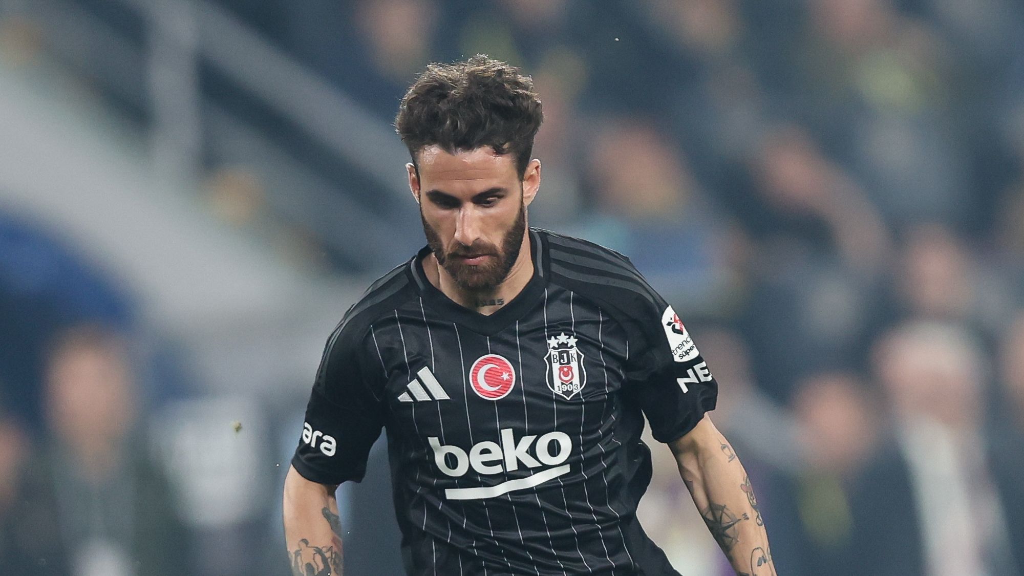 Rafa Silva Denies Financial Dispute in Besiktas Conflict Amid FIFA Intervention Threat